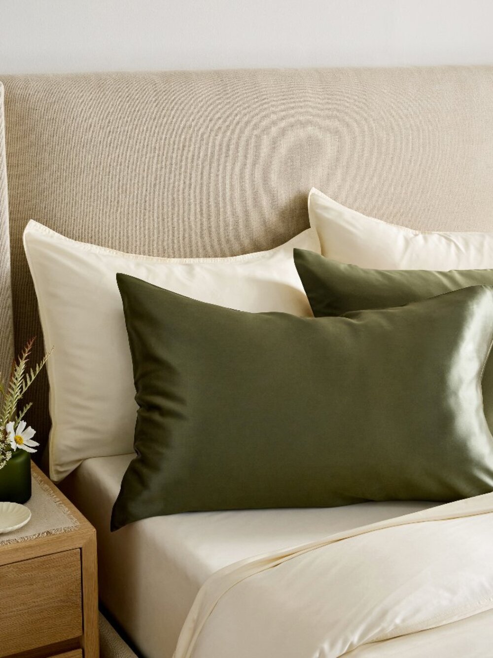 Mulberry Silk Pillowcase - Set of 2 in Dusty Olive